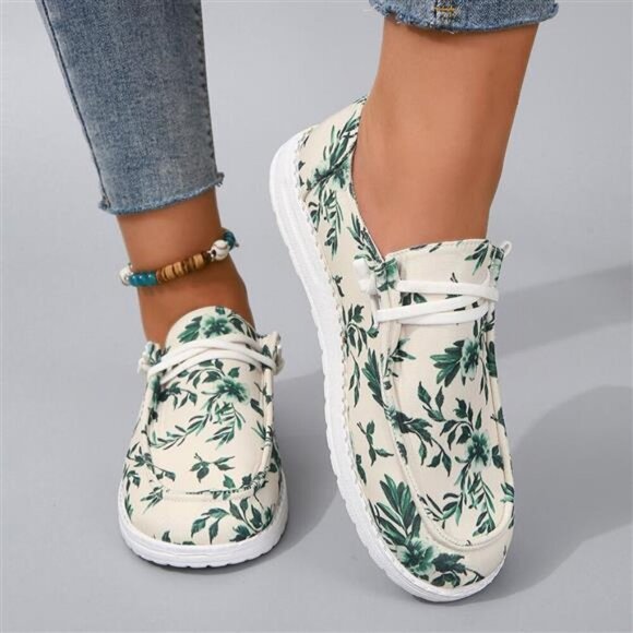Shoes - Printed Round Toe Flat Sneakers